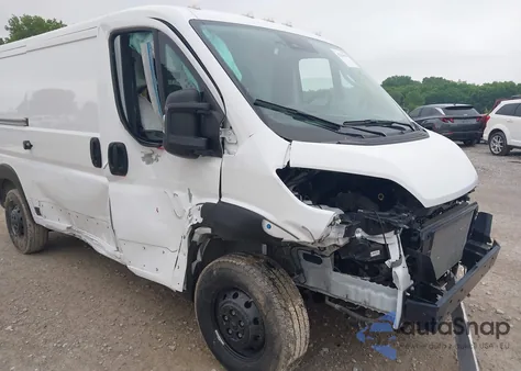 2023 Ram Promaster 2500 Low Roof 136 Wb z USA, uszkodzony, nr VIN 3C6LRVVG2PE591625